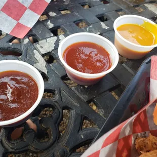 Bourbon/traditional, Hot, Mustard based (left to right)