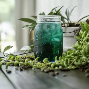 A new shop classic: REDBULL DRINKS!!