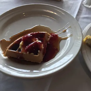 Waffles with strawberries