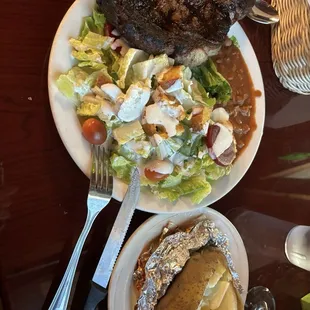 But... this must be the same where they put everything on one plate