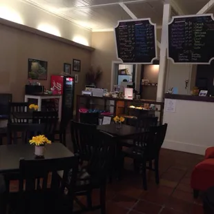 Quaint, quite and perfect for a relaxing coffee or tea...