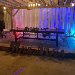 Wedding party table