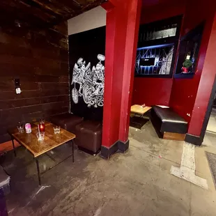 Open booths ~9pm Sat