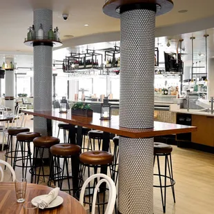 Main Dining room Featuring the Raw Bar