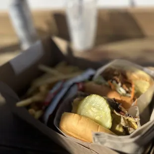 FRIED CHICKEN SANDWICH DOUBLE CHEESEBURGER FRIES