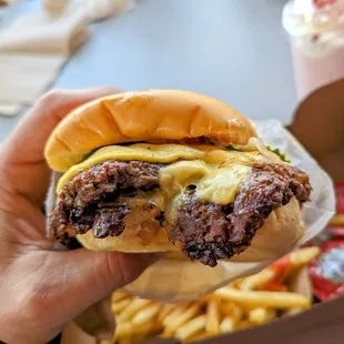 Double cheeseburger