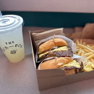 BEAUTY BURGER