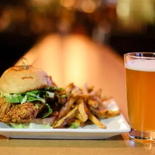 Fried Chicken Sandwich is bomb !!!!!