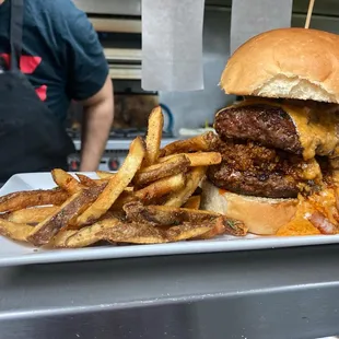 911 Burger