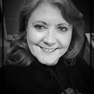 Tracy R.