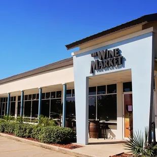 The Wine Market is located at 2051 Gause Blvd E. - Slidell, LA 70461. We offer a full service bar and restaurant open 6 days a week.