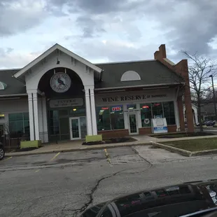 I'm going to pick up a fabulous bottle of Cabernet.