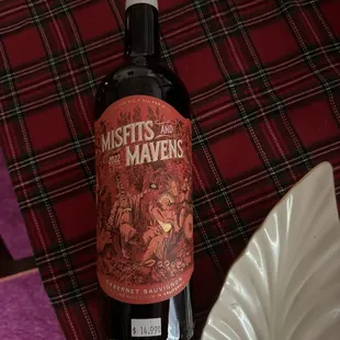 A bottle of red wine to go! I liked this one a lot!