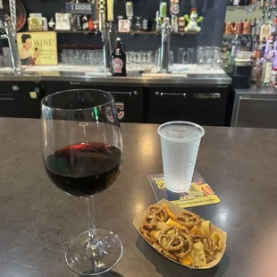 A great way to finish off the day with a good wine and a snack. Open every day except Monday.