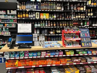 Buckeye Wine & Spirits