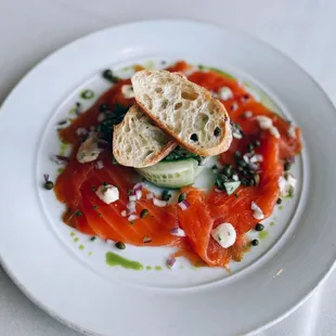 Easter Sunday brunch 1/2: Santa Barbara smoked salmon / $49.95 total