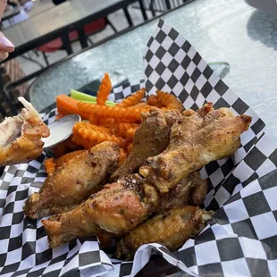 Dry rub chicken wings