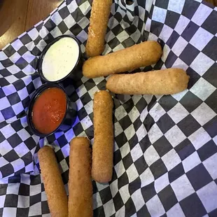 Mozzarella Sticks