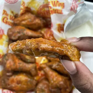 Guru Gold Hot- 10 piece Party Wings