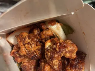 Wing's Deli and BBQ