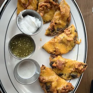 Spicy chicken nachos appetizer