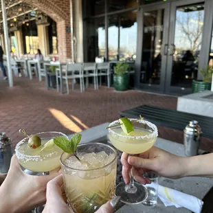 Perfect martini, soft tail!