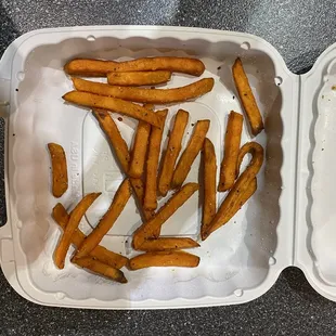 This is exactly how the fries looked when I got them to the house. I did not snack on them on the way home, lol. 22 fries for $4.