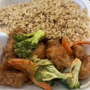 C2. General Tso&apos;s Chicken