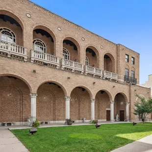 Our Loring Park/ 15th St. entrance.