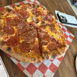 Flying pig pizza