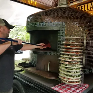 Our Pizzaiolo himself...Vance!!