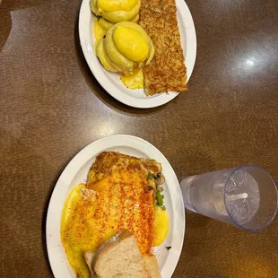 Crab cake Benedict and Cajun breakfast. Very flavorful!!