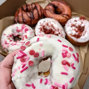 VDay weekend donut box from WNP Bakeshop