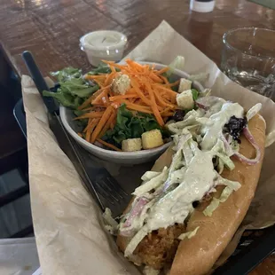 shrimp po boy (special) + side salad