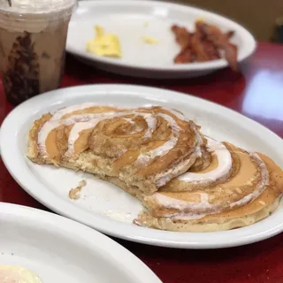 2 Cinnamon Roll Pancakes
