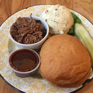 Smoke Brisket Sandwich