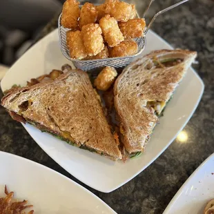 BLT