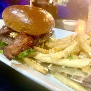 Bacon Cheddar Burger &amp; Garlic Fries is a must!