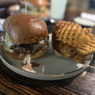 Avocado Bacon Burger