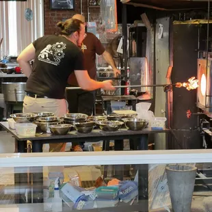 Hot Shop glass demo