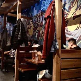 Hang out late night with great music, drinks and food!