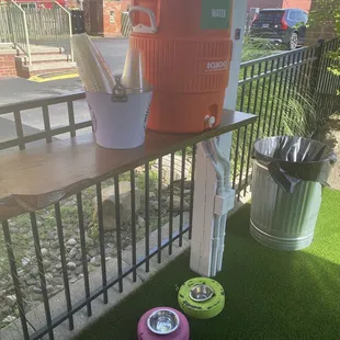 Watering area for humans &amp; doggos