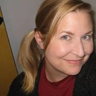 Suzan H.
