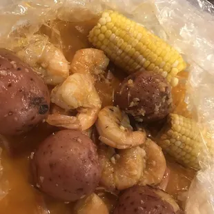 1 Lb shrimp in garlic butter, little to no seasoning