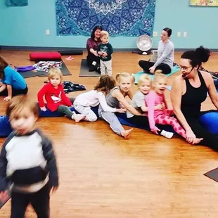 Kids yoga