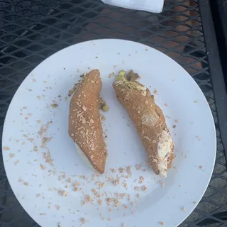 Cannoli