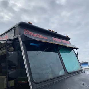 a black food truck