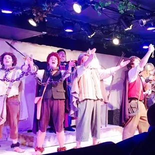 Great lord of the rings parody musical!