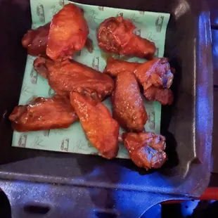 Honey hot wings