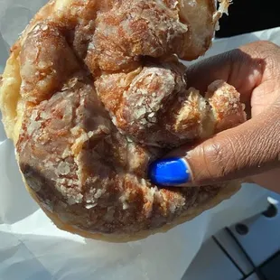 Cronut (fried croissant and glazed)